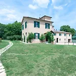 Fonte Flavia * Urbania