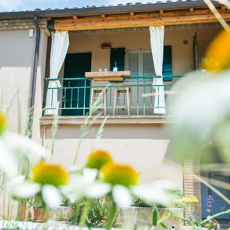 Fonte Flavia Country house Urbania
